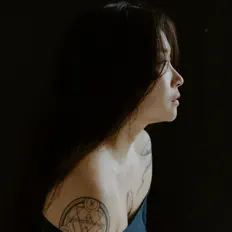 Escucha a A Cloud Walker, mira vídeos musicales, lee la biografía, consulta fechas de giras y mucho más.