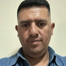 聆聽 Guillermo Ruiz、觀看音樂影片、閱讀小傳、查看巡演日期等！