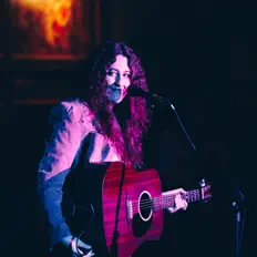 Posłuchaj wykonawcy Brenna Larsen, obejrzyj teledyski, przeczytaj biografię, zobacz daty tras koncertowych i nie tylko!