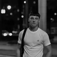 DANYLO dinle, müzik videolarını izle, biyografisini oku, tur tarihlerini ve daha fazlasını gör!