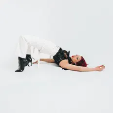 收听 Hope Vista、观看音乐视频、阅读小传、查看巡演日期等 ！