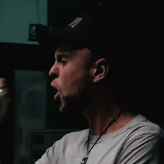 Ακούστε περιεχόμενο από NATE, παρακολουθήστε μουσικά βίντεο, διαβάστε το βιογραφικό, δείτε ημερομηνίες περιοδείας, και πολλά ακόμη!