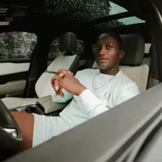 Ouça Mark Dwyer, assista a videoclipes, leia a biografia, veja as datas das turnês e mais!