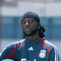 Poslechněte si interpreta Dre, sledujte hudební videa, přečtěte si životopis, podívejte se na data turné a další informace.