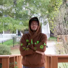 Ouça Jitter, assista a videoclipes, leia a biografia, veja as datas das turnês e mais!