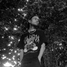 Dengarkan Kulter, tonton video musik, baca bio, lihat tanggal tur & lainnya!