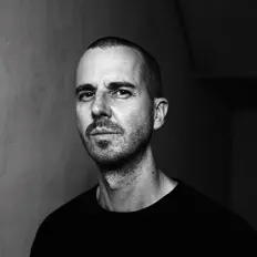 Listen to Stefan Obermaier, watch music videos, read bio, see tour dates & more!