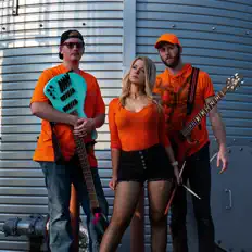 Crushing Planes을(를) 듣고, 뮤직 비디오를 보고, 약력을 읽고, 투어 일정 등을 확인하세요!