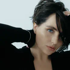 Listen to Catalina Cara, watch music videos, read bio, see tour dates & more!