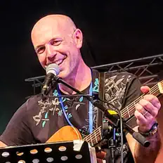 收听 Bruno Gautier、观看音乐视频、阅读小传、查看巡演日期等 ！