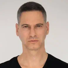 Posłuchaj wykonawcy Tom Baizer, obejrzyj teledyski, przeczytaj biografię, zobacz daty tras koncertowych i nie tylko!