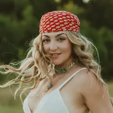 Listen to Nicole Croteau, watch music videos, read bio, see tour dates & more!