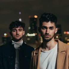 Zae Swaze을(를) 듣고, 뮤직 비디오를 보고, 약력을 읽고, 투어 일정 등을 확인하세요!