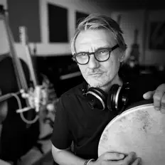 Ouve Radoslaw Pallarz, vê vídeos de música, lê a biografia, vê as datas da digressão e muito mais!