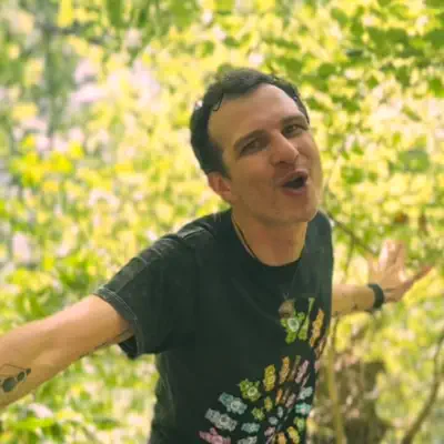 Listen to Jesse Biondi, watch music videos, read bio, see tour dates & more!