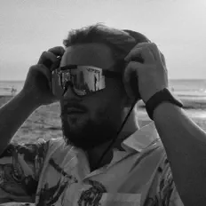 Listen to youngmert, watch music videos, read bio, see tour dates & more!