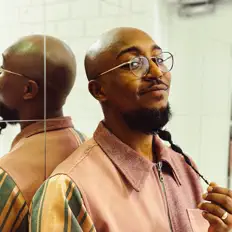 收听 Riquel、观看音乐视频、阅读小传、查看巡演日期等 ！