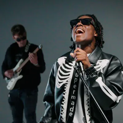 Listen to Symere Kari, watch music videos, read bio, see tour dates & more!