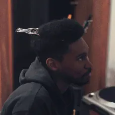 Listen to Marv Krown, watch music videos, read bio, see tour dates & more!