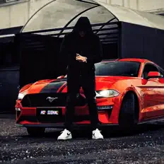 Posłuchaj wykonawcy DEHAGE, obejrzyj teledyski, przeczytaj biografię, zobacz daty tras koncertowych i nie tylko!