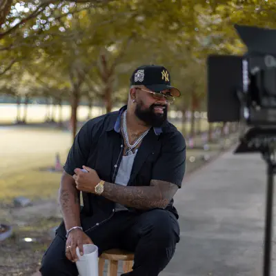 Listen to Mr.Whartwon, watch music videos, read bio, see tour dates & more!