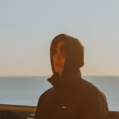 Dengarkan Juhan, tonton video musik, baca bio, lihat tanggal tur & lainnya!