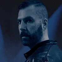 Escucha a undefined, mira vídeos musicales, lee la biografía, consulta fechas de giras y mucho más.