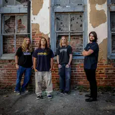 Escucha a Kutthroat, mira videos musicales, lee su biografía, consulta las fechas de las gira y más.