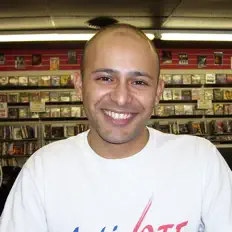 Hör dir Adam Lemke an, schau dir Musikvideos an, lies die Biografie, finde Tourdaten und mehr!