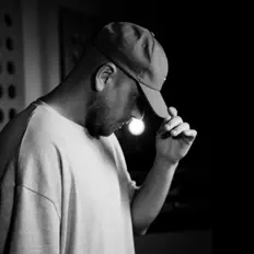 收听 Luke Bassett、观看音乐视频、阅读小传、查看巡演日期等 ！