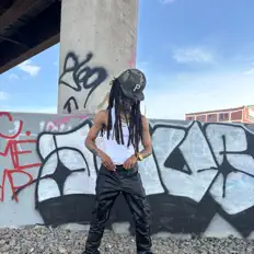 Listen to KINQO STACKS, watch music videos, read bio, see tour dates & more!