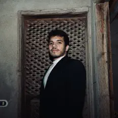 Ascolta MAR5, guarda video musicali, leggi la biografia, vedi le date del tour & altro!