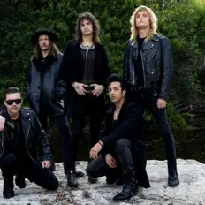Dengarkan Scorpion Child, tonton video musik, baca bio, lihat tanggal tur & lainnya!