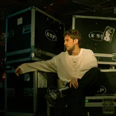 Listen to Stevie Appleton, watch music videos, read bio, see tour dates & more!