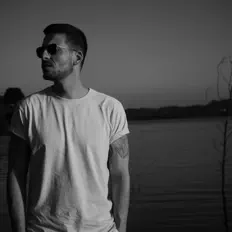 Listen to João Mar, watch music videos, read bio, see tour dates & more!