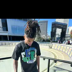 Listen to li4wayy, watch music videos, read bio, see tour dates & more!