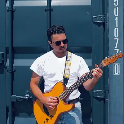 Listen to Jacob Diamond, watch music videos, read bio, see tour dates & more!