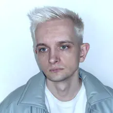 Posłuchaj wykonawcy MEL0T0N1N, obejrzyj teledyski, przeczytaj biografię, zobacz daty tras koncertowych i nie tylko!