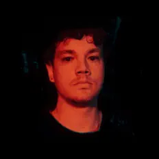 Listen to Max Oakland, watch music videos, read bio, see tour dates & more!