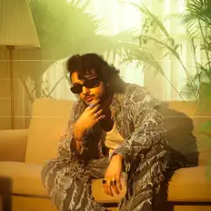 Ouça Sarthak Sugam, assista a videoclipes, leia a biografia, veja as datas das turnês e mais!