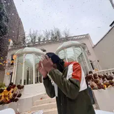 Hör dir Yannickk an, schau dir Musikvideos an, lies die Biografie, finde Tourdaten und mehr!