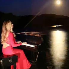 Listen to Lisa Addeo, watch music videos, read bio, see tour dates & more!