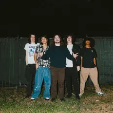 Meadow Desperado을(를) 듣고, 뮤직 비디오를 보고, 약력을 읽고, 투어 일정 등을 확인하세요!