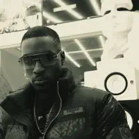 Posłuchaj wykonawcy undefined, obejrzyj teledyski, przeczytaj biografię, zobacz daty tras koncertowych i nie tylko!