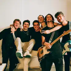 Listen to Comandante Twin, watch music videos, read bio, see tour dates & more!