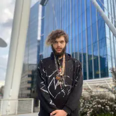 Luister naar Aeromist, bekijk muziekvideo's, lees de bio, bekijk de tourdata, en meer!