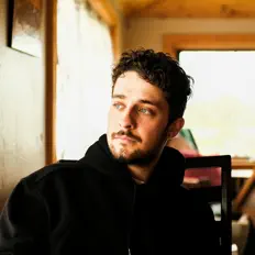 Listen to Logan Richard, watch music videos, read bio, see tour dates & more!