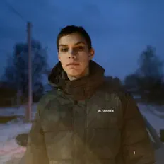 Ascolta aDWoTRack, guarda video musicali, leggi la biografia, vedi le date del tour & altro!