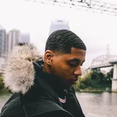 Saint Dre सुनें, म्यूज़िक वीडियो देखें, बायो पढ़ें, दौरे की तारीखें और बहुत कुछ देखें!