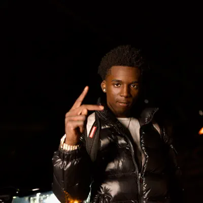 Listen to YSTreTre, watch music videos, read bio, see tour dates & more!